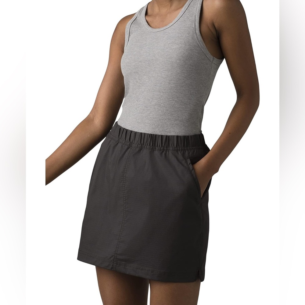 Prana Double Peak Charcoal Skort- Size 12